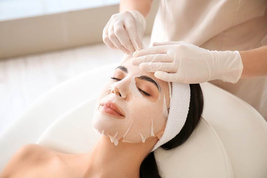 Facial Appointment in Toronto, ON